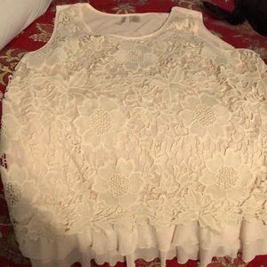 Woman’s lace tank. Beautiful and lacy